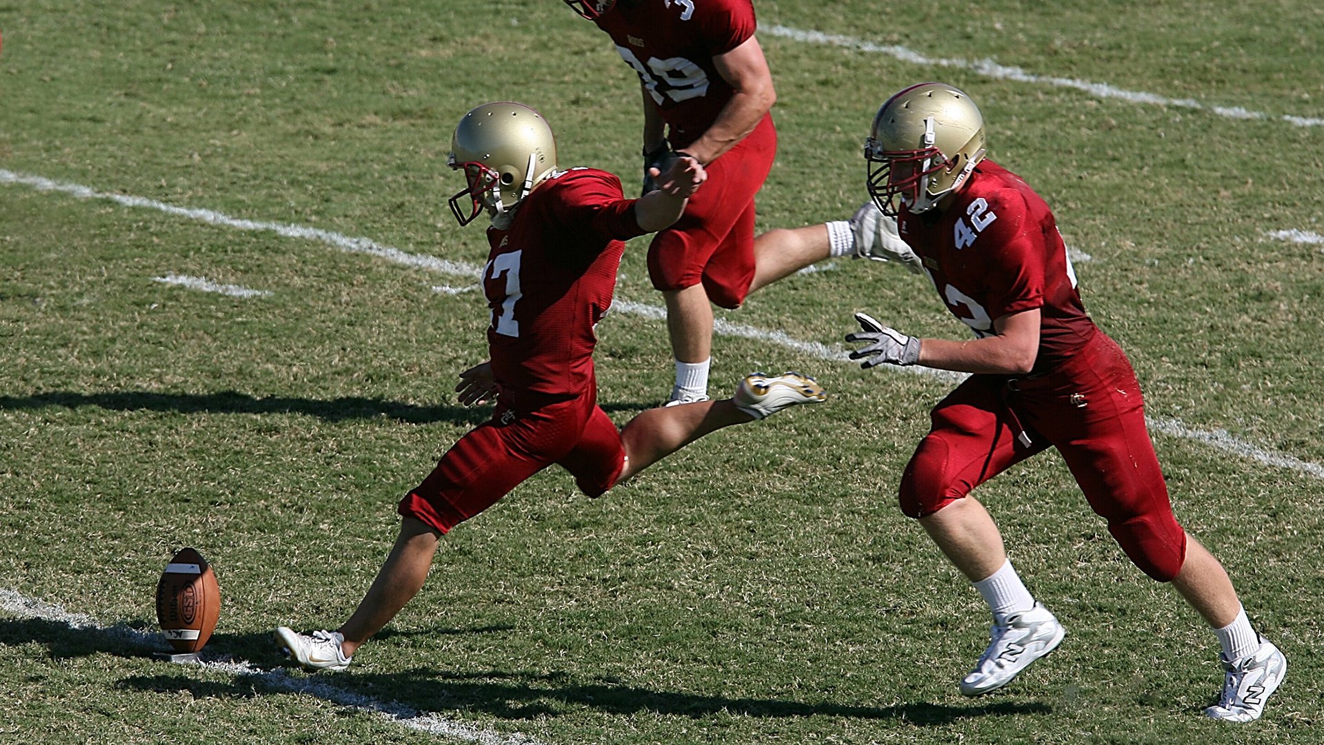 赛事报道：现场直击最热精彩瞬间，赛事精彩回顾